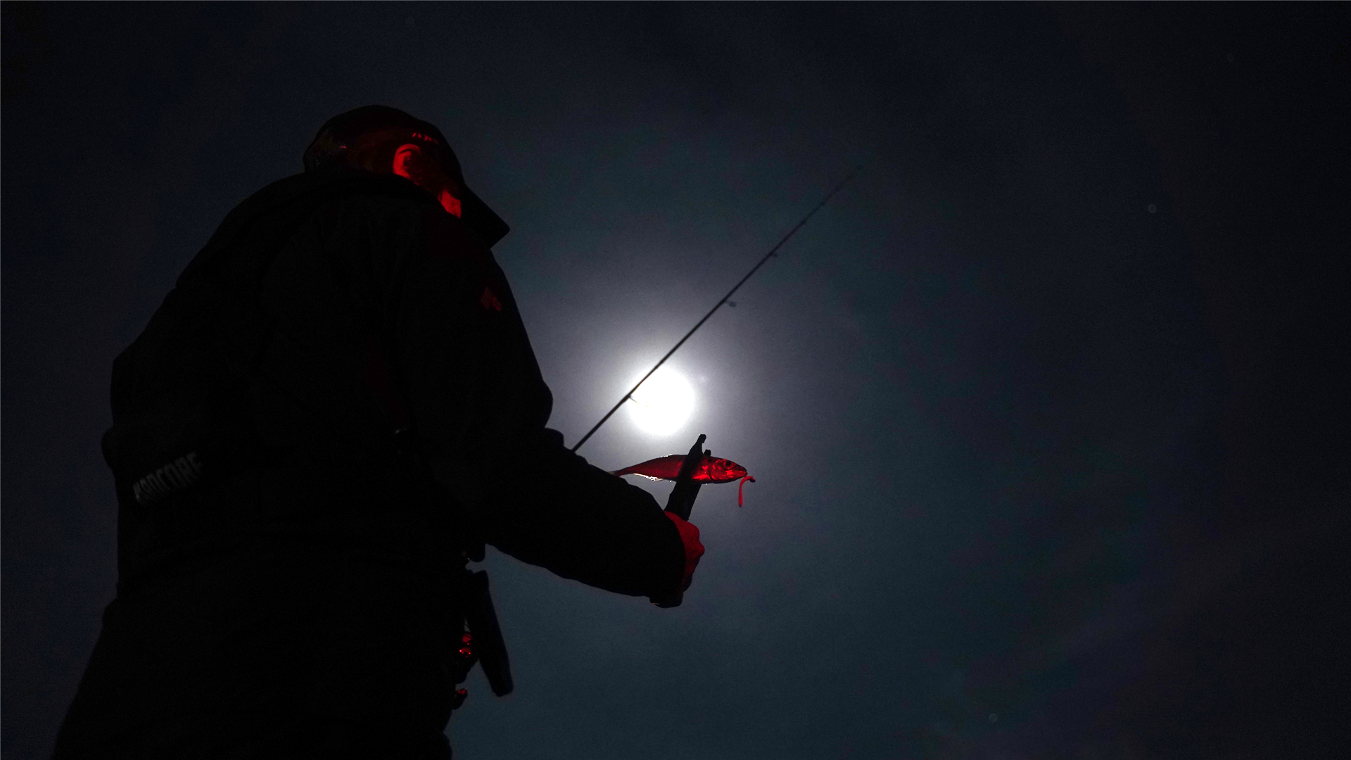 釣具の総合メーカー デュエル